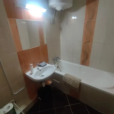 Szechenyi Apartment *