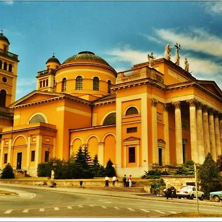 Szechenyi