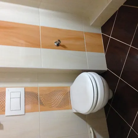 Szechenyi Апартаменти *